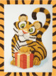 Кристальная ( алмазная) мозаика  " ФРЕЯ" ALVS- 045 мини- картинка " Тигрёнок с подарком" 14 х 19. 5 см